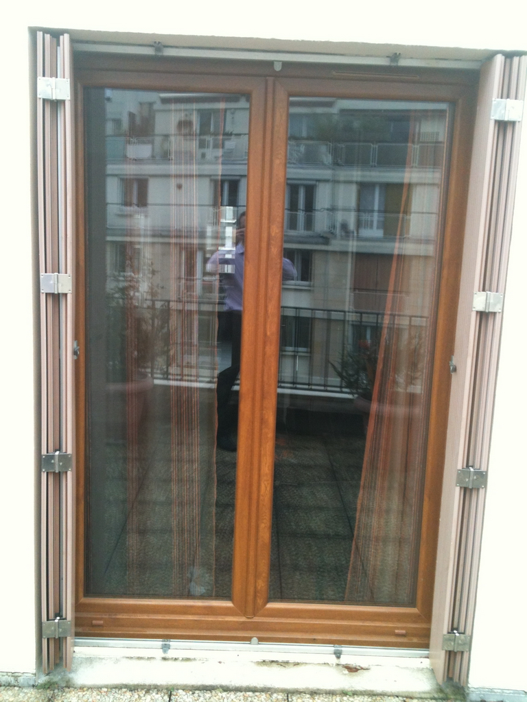 Fenêtre PVC imitation bois plaxé chêne doré
